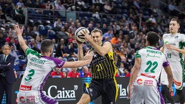 Iberostar Tenerife no da opción a Unicaja (88-78) y será el primer semifinalista