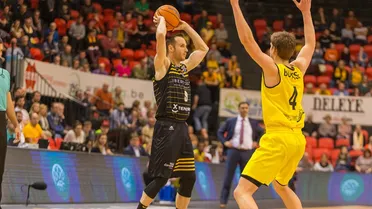 Iberostar Tenerife buscará su pase a cuartos en casa tras un mal partido (75-69)