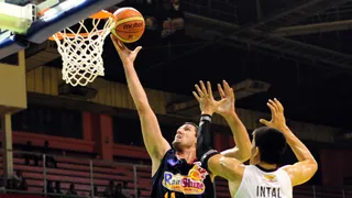 Bruno Sundov a Nicaragua: lujo NBA para el español José Luis Dámaso y Toros del Norte