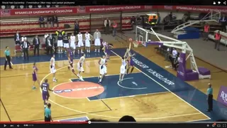 VIDEO Una canasta anulada evita la eliminación de Fenerbahce en cuartos de Copa turca