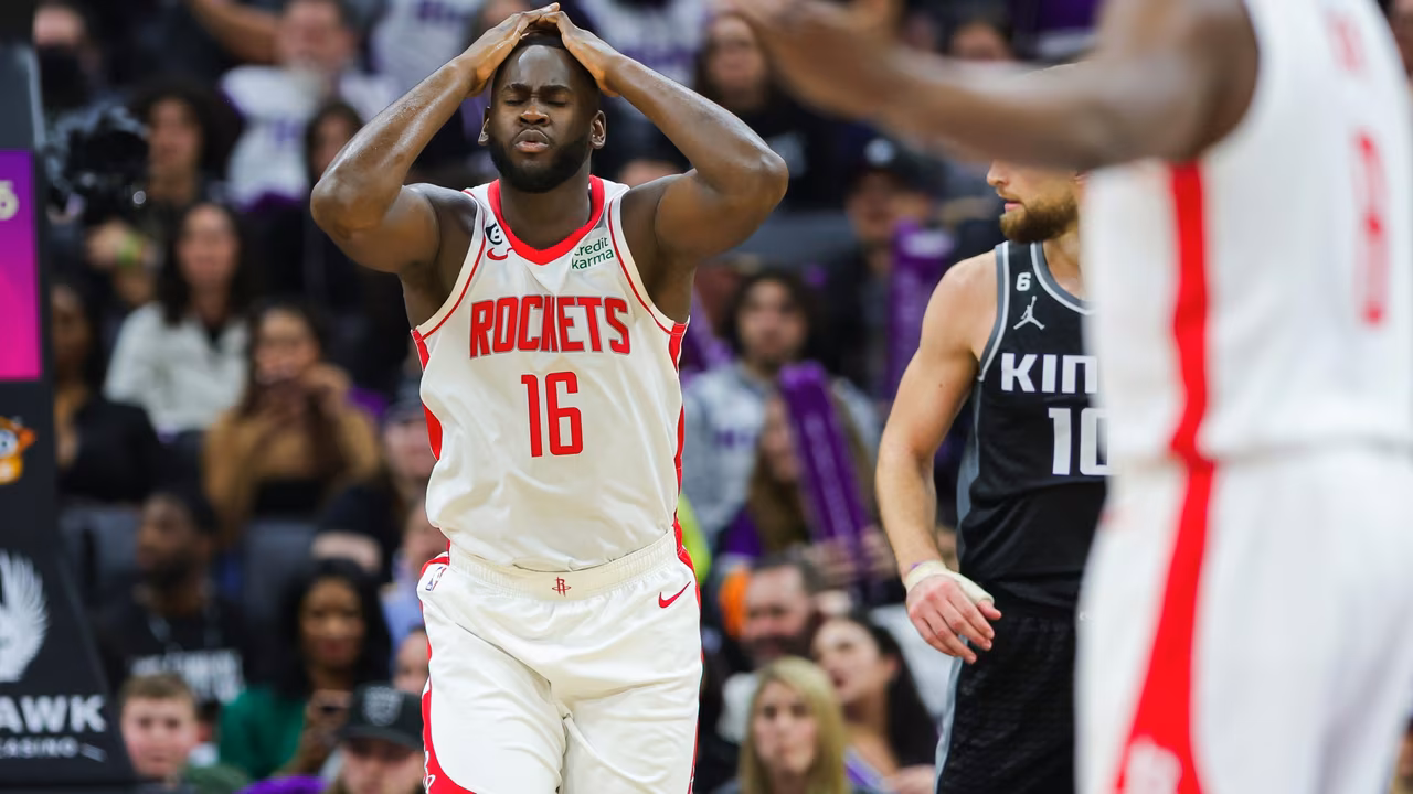 Usman Garuba no quiere salir de la NBA