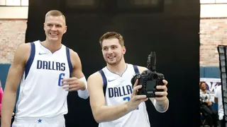¿Cómo llegan los Dallas Mavericks a Orlando?