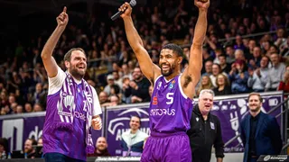 Non-stop de Maccabi Tel Aviv: a Malik Parsons se le une un base de Aris