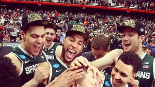 Tom Izzo le gana la partida a Rick Pitino. Michigan St a la Final Four. Duke también