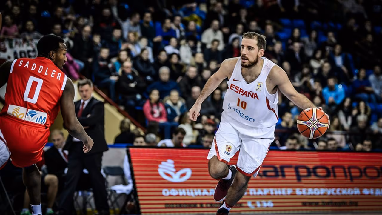 FIBA Europa. Colom, Della Valle, Bendzius, Raduljica y Bourussis dominan