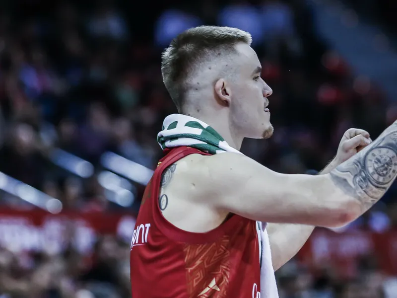 Dino Radoncic, muy cerca de reunirse con Pablo Laso y la Euroliga
