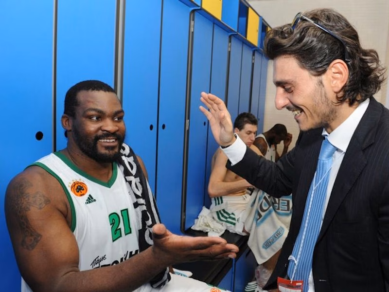 TT Europa: chulería del dueño del PAO, amenazas de muerte para agente de Spanoulis…