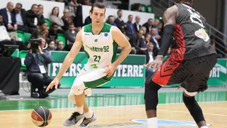 Spencer Butterfield podría volver a España. Baskonia le sigue de cerca