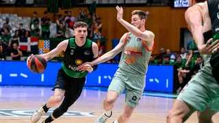 Valencia y Baskonia luchan por uno de los grandes tiradores de ACB