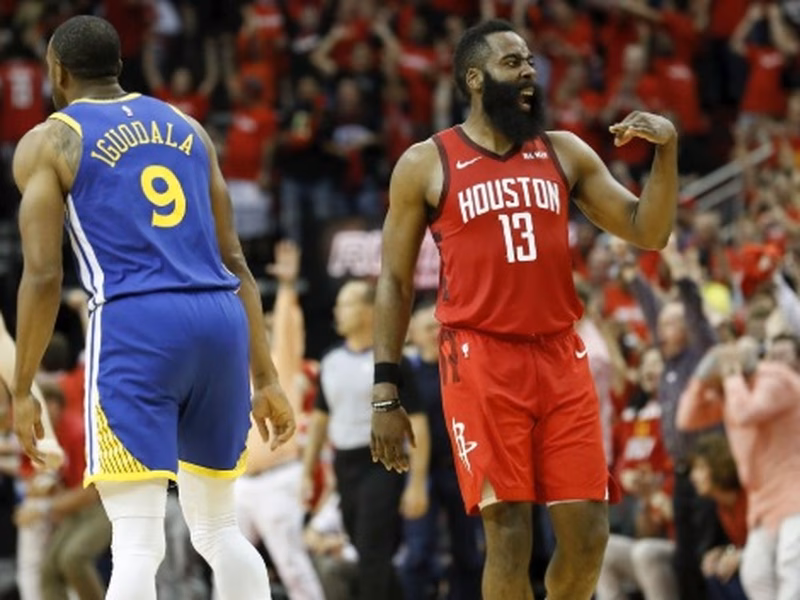 PlayOffs NBA: Nadie puede frenar a James Harden en su territorio (126-121)