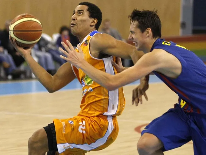 Marcos Suka-Umu regresa a la Adecco Oro de la mano del COB