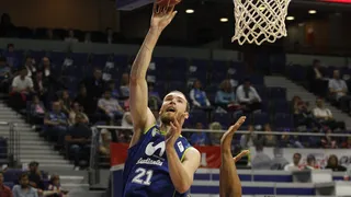 Alec Brown se convierte en otro sorprendente fichaje de Cafés Candelas Breogán