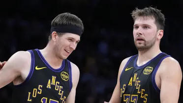 ¡Alerta nba! El dúo Doncic y Reaves acaba de lograr algo que sólo 3 parejas hicieron en 50 años