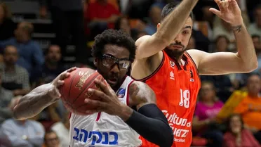Valencia arrasa al Hapoel para completar la final española (90-75)
