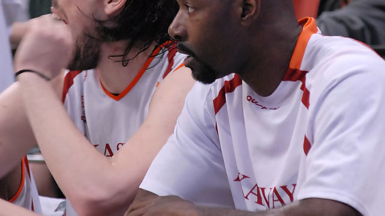 Darryl Middleton extiende su mano a Girona para que vuelva a la elite