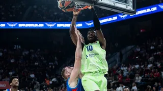 ¡Mejor que Moneke! El fichaje del Barça se reivindica con un partido casi perfecto