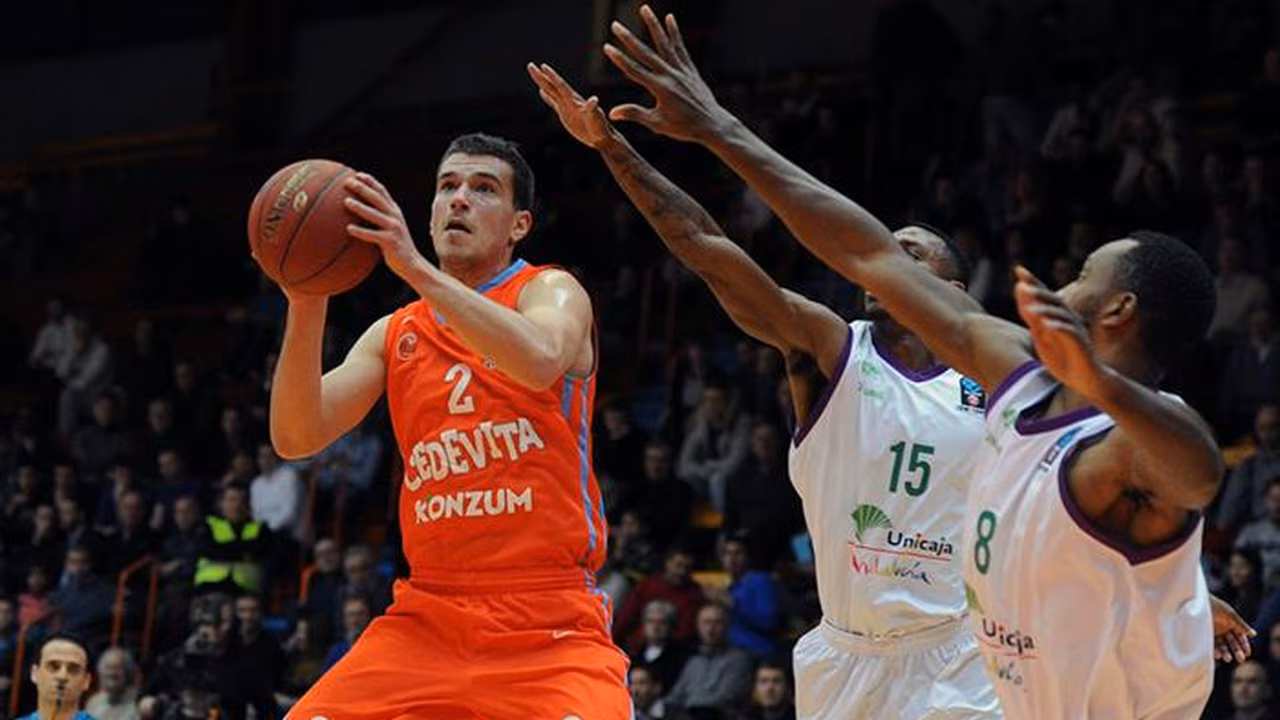 Unicaja concluye el Top16 de la Eurocup cayendo en Zagreb (74-71), y espera al Bayern