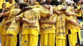 Iberostar Tenerife resiste a la remontada del Estudiantes y vence a triple limpio (85-88)