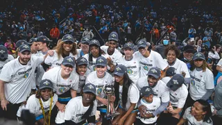 Chicago Sky gana el anillo de la WNBA en su 25 aniversario