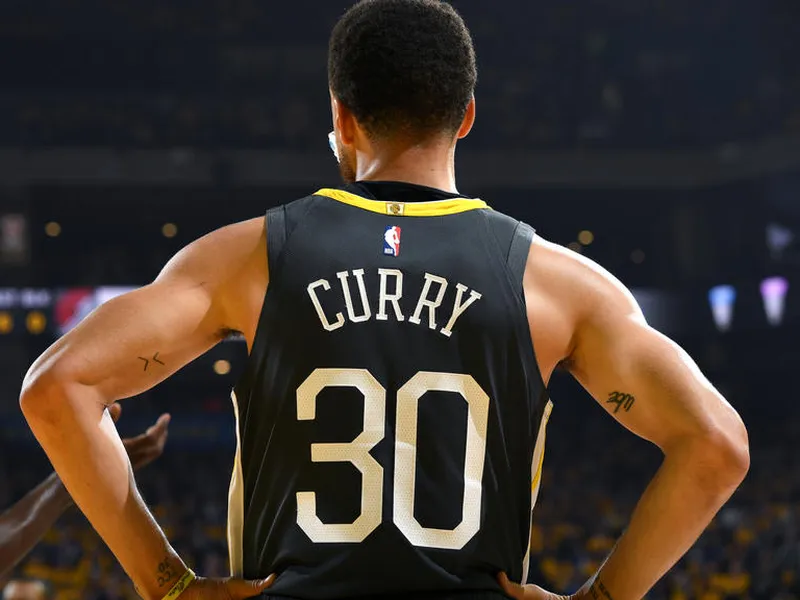 Stephen Curry y la piedra filosofal