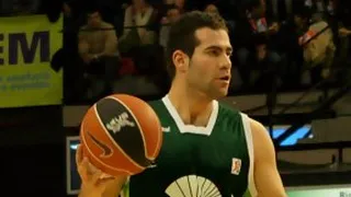 Carlos Cabezas pasa por quirófano y estará KO varios partidos. Cortaberria vuelve al equipo