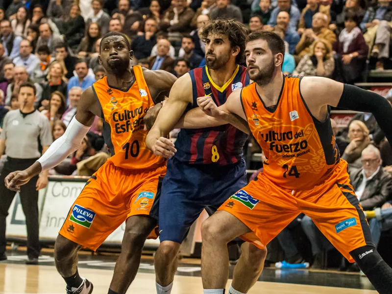 One on One Playoff Liga Endesa 2014 (Semis): Valencia Basket Vs FC Barcelona