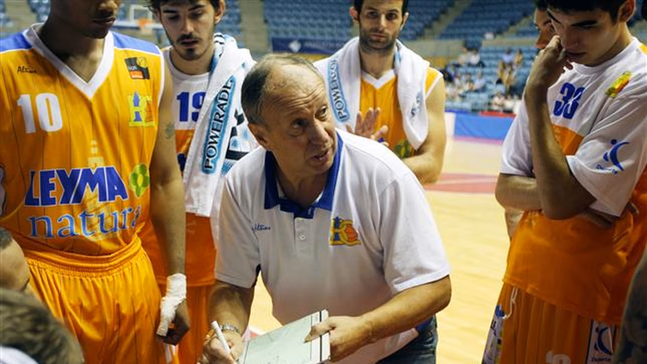 Tito Díaz continuará al frente de Leyma Básquet Coruña