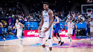 La Grecia de Giannis Antetokoumpo sabe sufrir y ganar