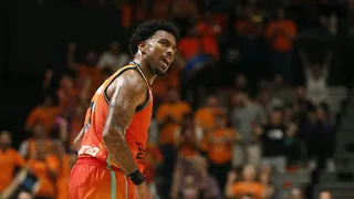 El show de Chris Jones se afianza en Valencia