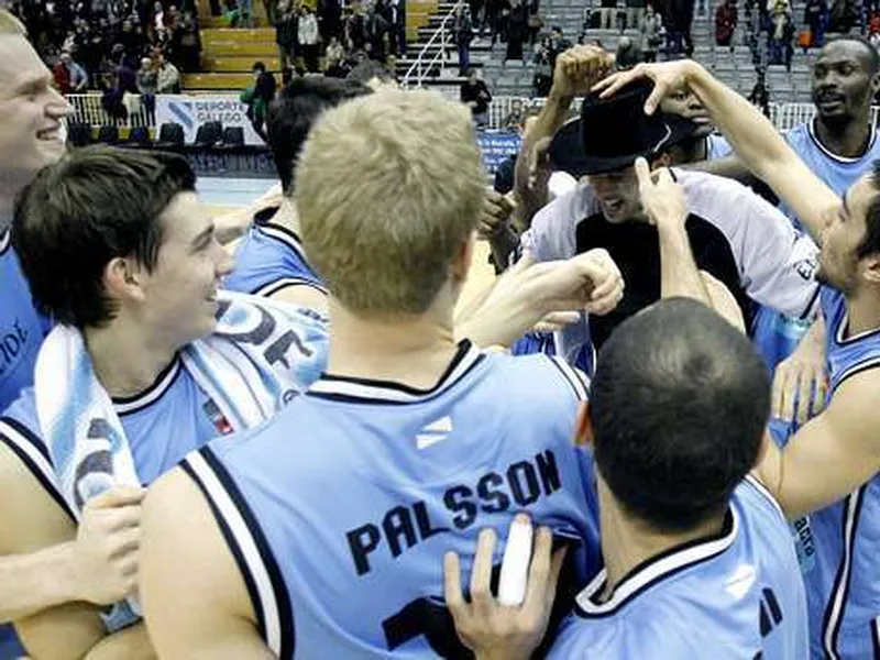 Breogán se exhibe (133 de valoración) ante Planasa. Javi Lucas, MVP