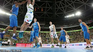 Finlandia se hunde; Eslovenia acaba con la invicta Italia; Spanoulis, decisivo