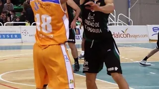 Adecco Oro J16 (II): Victorias locales para Cáceres y Barça B; Ondrej Starosta se abona al MVP. Quinteto ideal, clasificación y análisis de las mejores-peores actuaciones