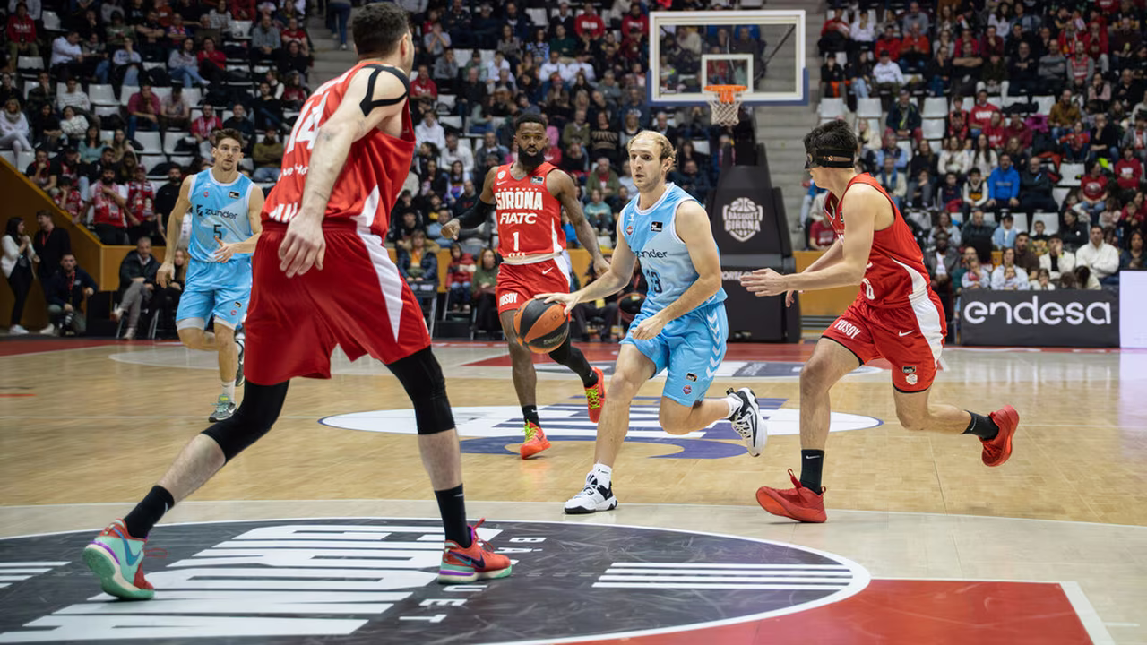 El debut de fichaje soñado y un Zunder Palencia que se aferra a la ACB