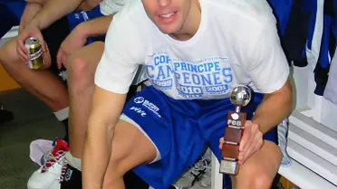 Óscar González rechaza la oferta de renovación del Melilla Baloncesto mientras que Kaspars Berzins rescinde en Fuenlabrada