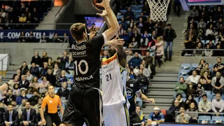 Monbus Obradoiro se lleva una batalla que pudo ganar cualquiera (69-68)