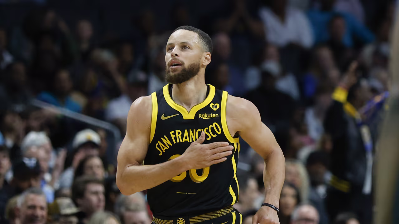 La exorbitante cifra que ganará Curry en los Warriors: el mejor pagado de la década