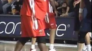 Eric Cuthrell llegó y se lesionó