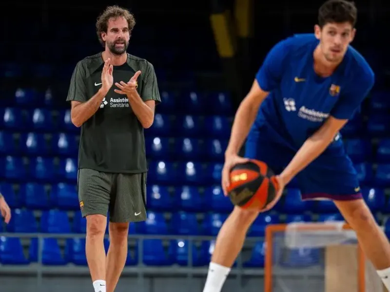 Los errores de Roger Grimau: un Barcelona sin identidad ante el Real Madrid