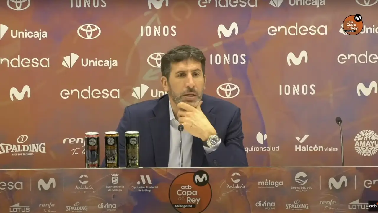 Mumbrú no da explicaciones y las redes estallan: “decido yo”