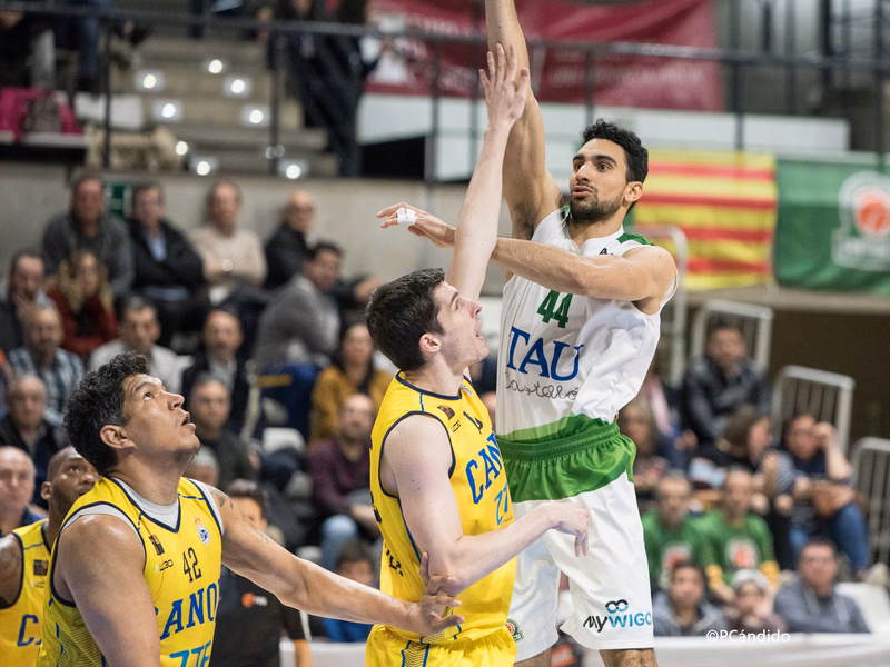 LEB Oro (J25): Espectacular remontada de Melilla y Palencia; 3r MVP para Juanjo García