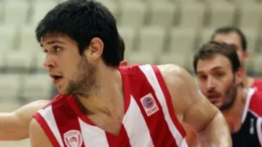 Liga griega (J6): El imperio verde se tambalea, llega Jason Kapono. Panionios paga el peaje europeo. Papanikolaou MVP