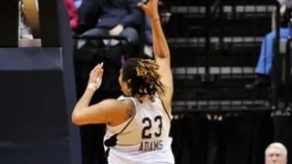 WNBA: ¡Danielle Adams, 104 kilos, también destaca con las pros!