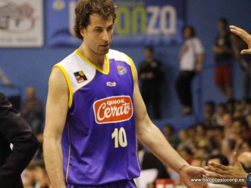 GBC: Pie y medio en ACB y Urko Otegi podría ser el primer fichaje