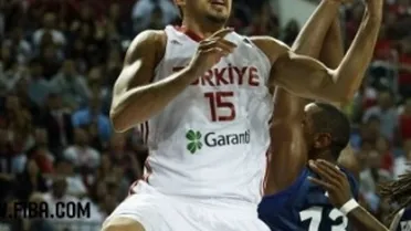 Mundobasket 2010: Turquía se exhibe en defensa y se divierte en ataque ante Francia (95-77)