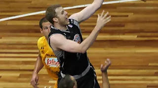 Recker se resarce del desplante de Bobby Knight