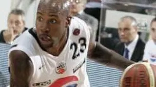 Ebi Ere, un todoterreno exterior para Obradoiro