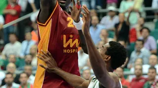 Galatasaray-Banvit, final sin Licencia A. Boni Ndong, en forma. Incidentes en Karsiyaka