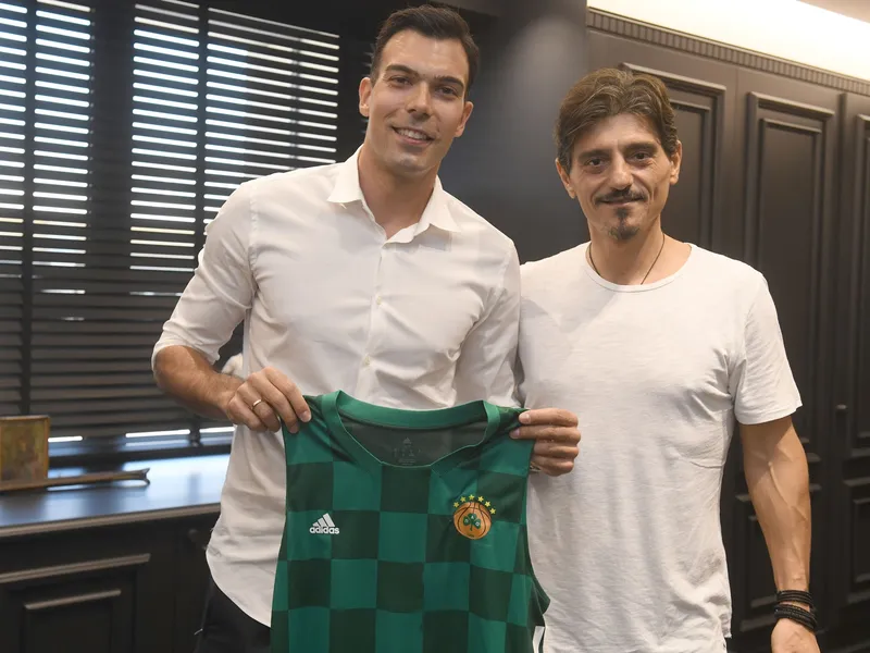Sloukas y su fichaje por Panathinaikos: “el verde me sienta bien”