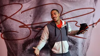 Aldridge y Howard se cabrean; mito de Kobe y ¡Rose quiere venir al Mundial de España!