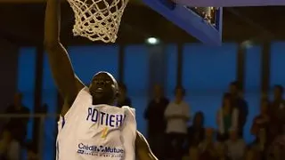 LNB ProA (J24) La liga francesa desafía a la Euroliga con una nueva competición supranacional; Pau, al borde del descenso, y Vincent Collet indignado por el trato que los árbitros dan al seleccionador